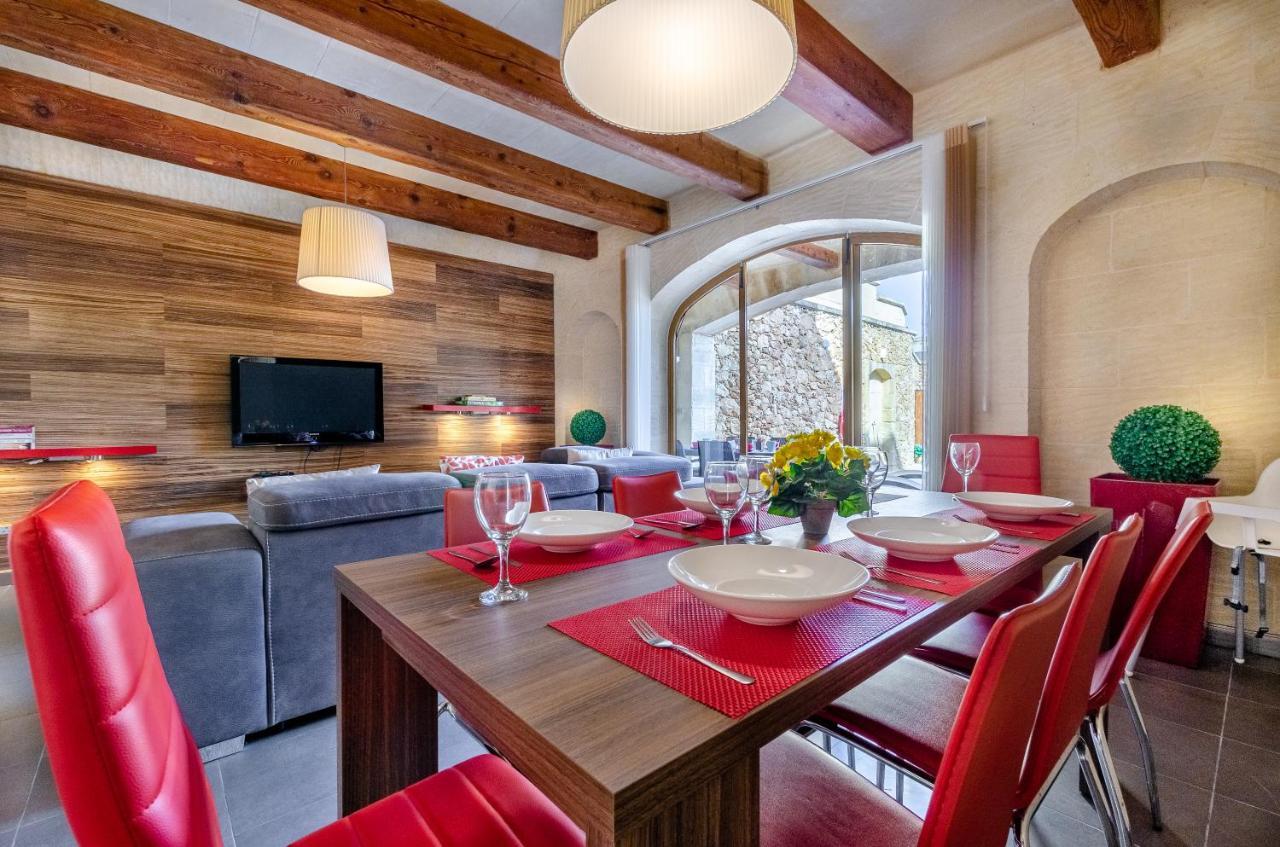 A Popular Pet Friendly Villa With A Pool, Gozo Xagħra エクステリア 写真
