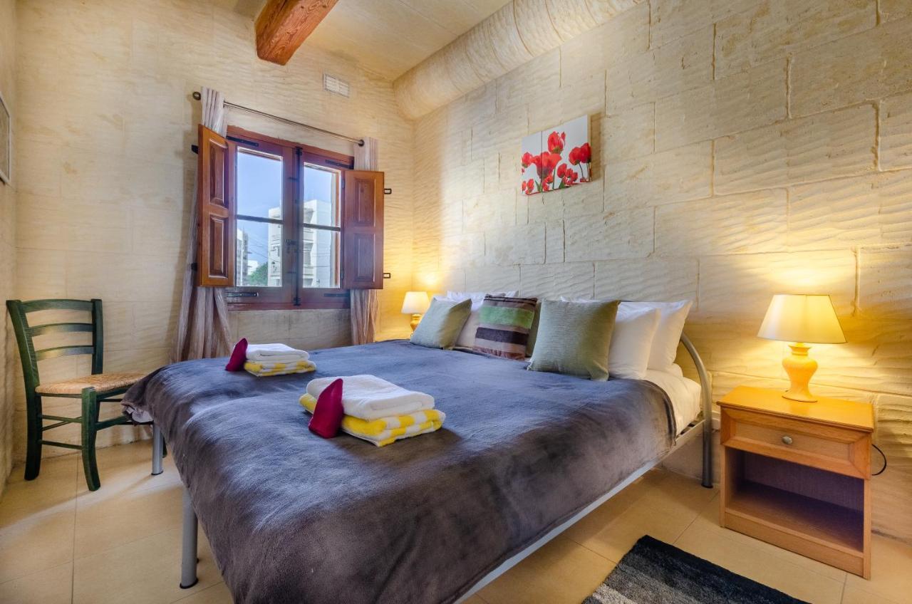 A Popular Pet Friendly Villa With A Pool, Gozo Xagħra エクステリア 写真